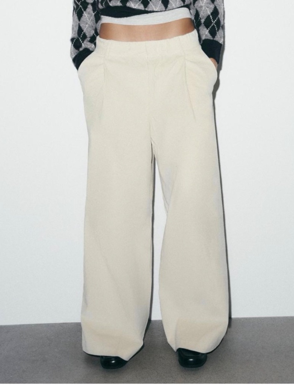 Pants - Picture 3 of 6
